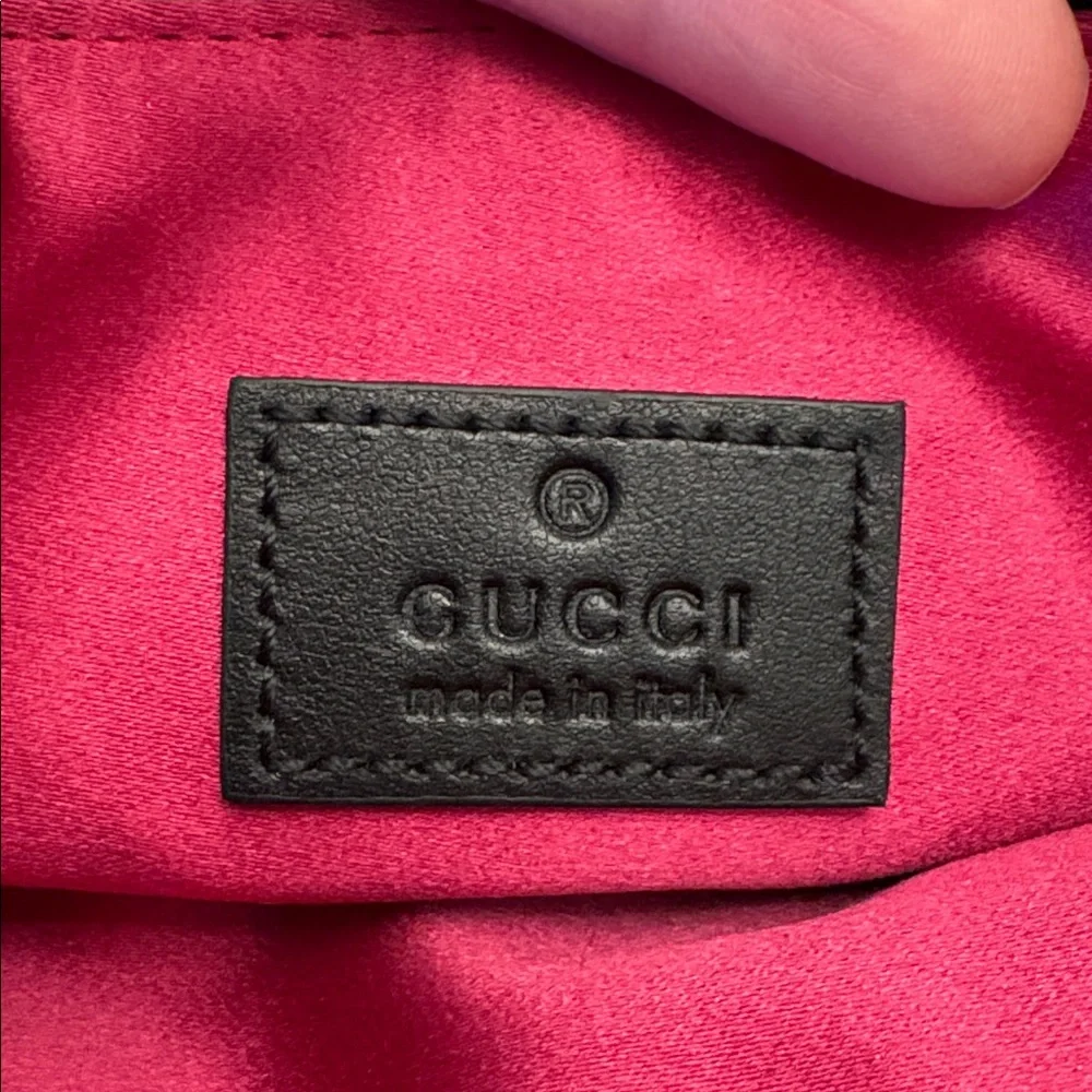 Gucci Black Floral Accessories Bag - NEW (w/o tags) - Picture 4 of 9